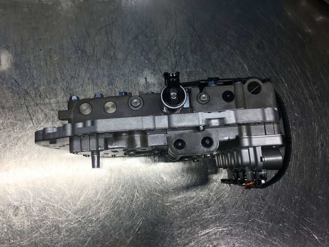 K2500 A4CF1 Transmission Valve Body OEM NO 4621023000 4621023020 untuk suku cadang Hyundai Kia