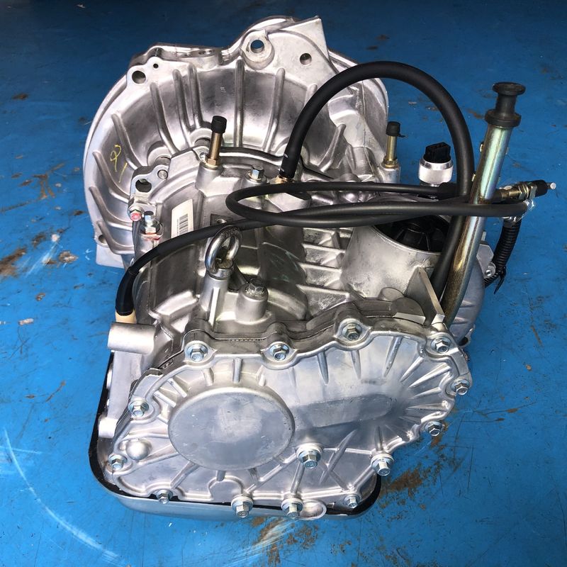 Geely Panda 1.3L '09-'16 JL-ZA142 Transmission Assembly dengan OE NO. 3000000021-01