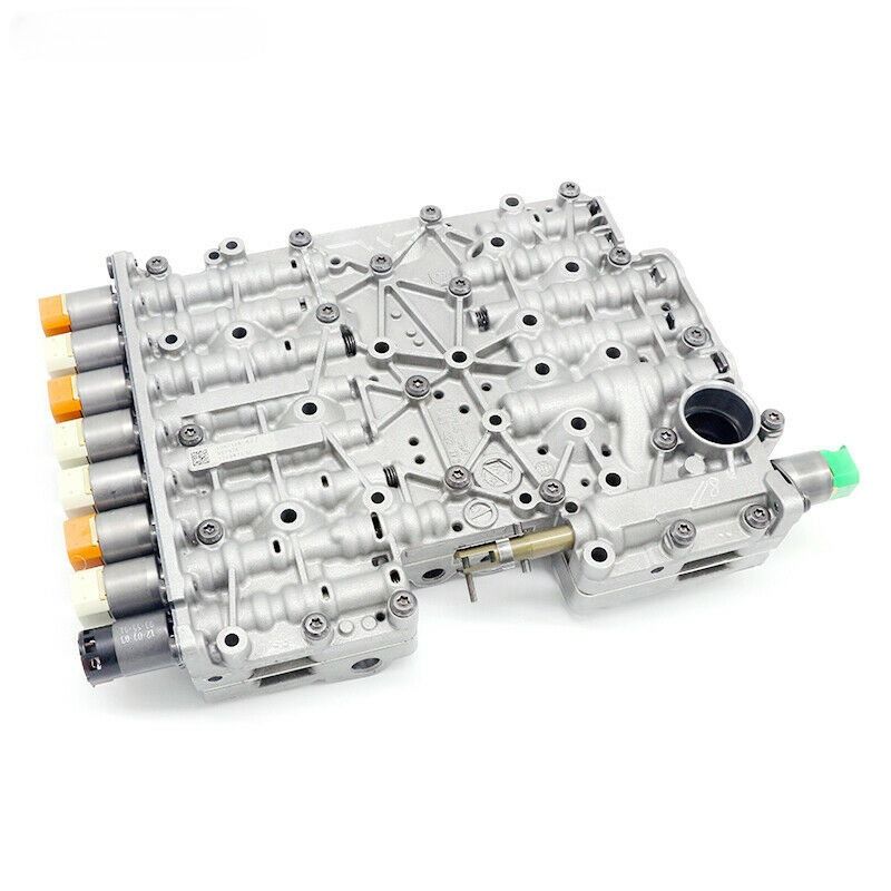 Korps katup transmisi dengan kit solenoid 8HP45 8HP70 Untuk BMW Audi Land Rover Jaguar