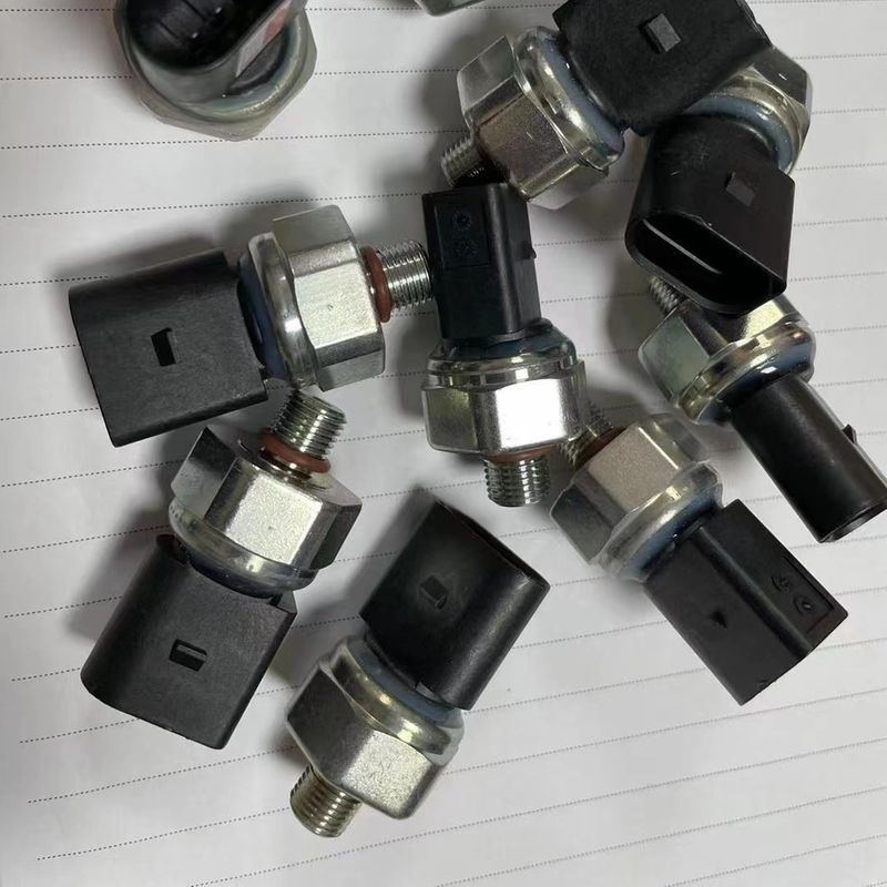 CVT180 Transmission Oil Pressure Sensor untuk Roewe i5 i6 PLUS RX3 PRO MG MG5 ZS Generasi Kedua 2016-2023
