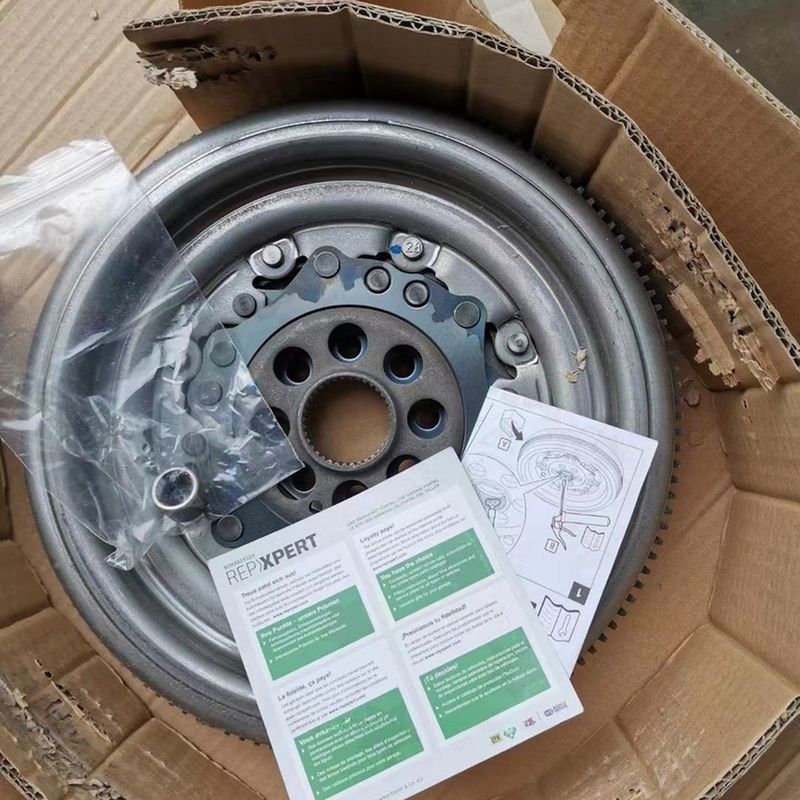 Kit kopling untuk Audi SEAT SKODA VW DQ250 06J105266D Dual Mass Flywheel Bagian Nomor 36001826
