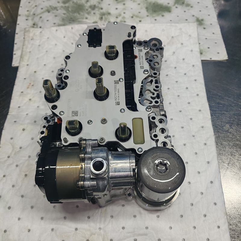 DQ400 0DD Hybrid otomatis transmisi unit mekatronik dan perangkat lunak perakitan untuk Volkswagen Audi model PHEV